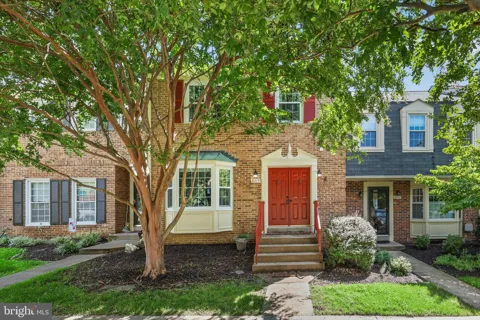 8217 CLIFTON FARM COURT
