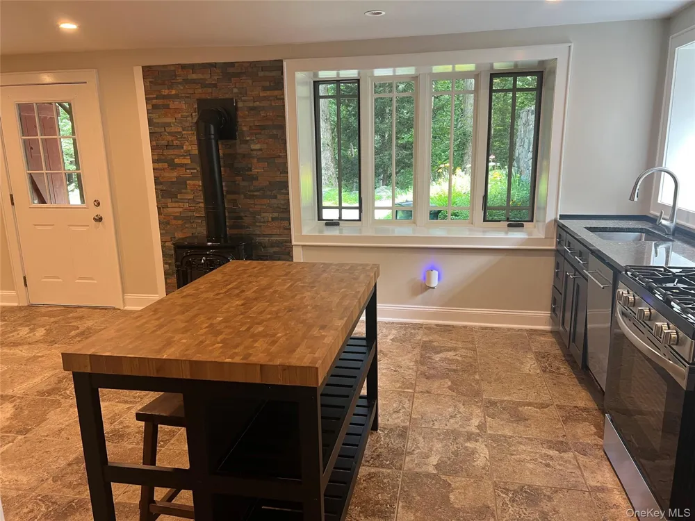 Address Not Shown Garrison, NY 10524