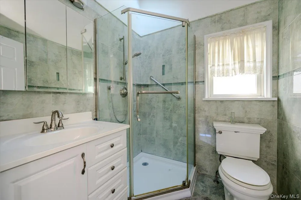 9 Magnolia Place #1 Bronx, NY 10465