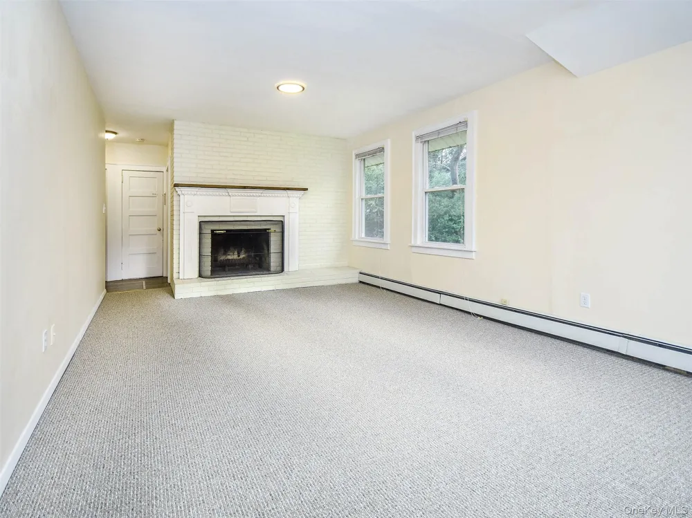 67 Glenlawn Avenue #Cottage Sea Cliff, NY 11579