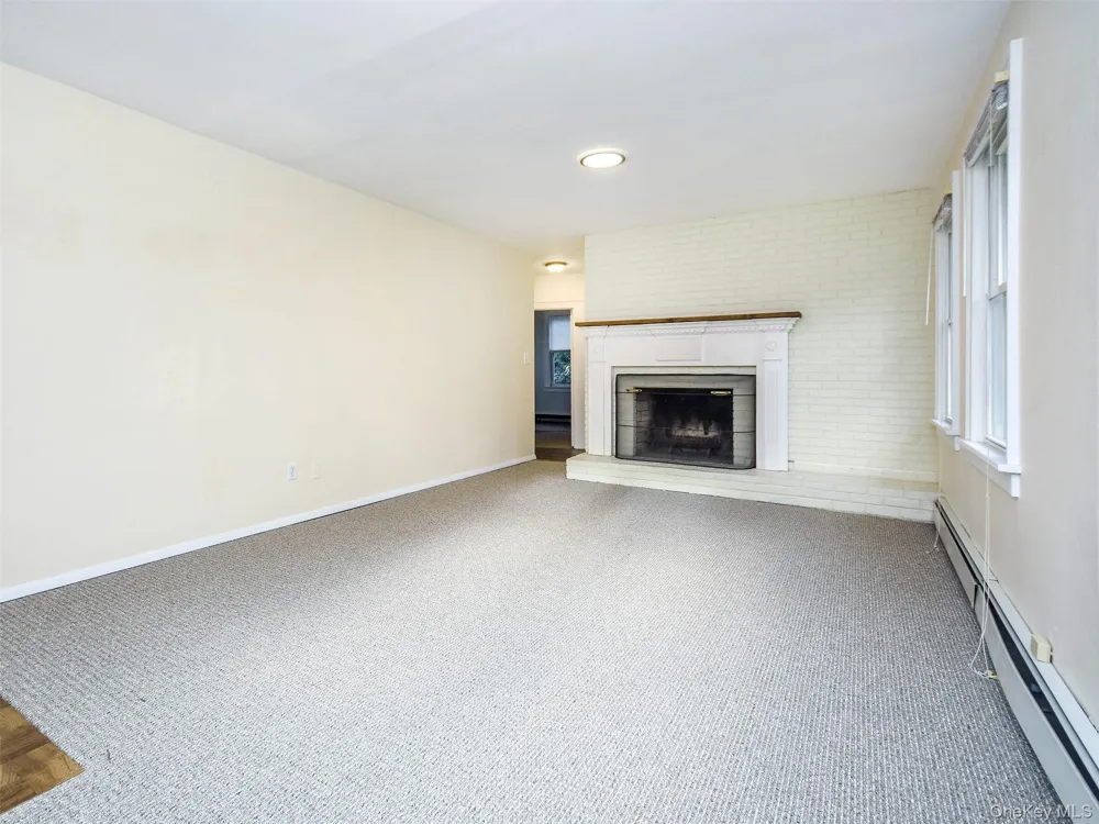 67 Glenlawn Avenue #Cottage Sea Cliff, NY 11579