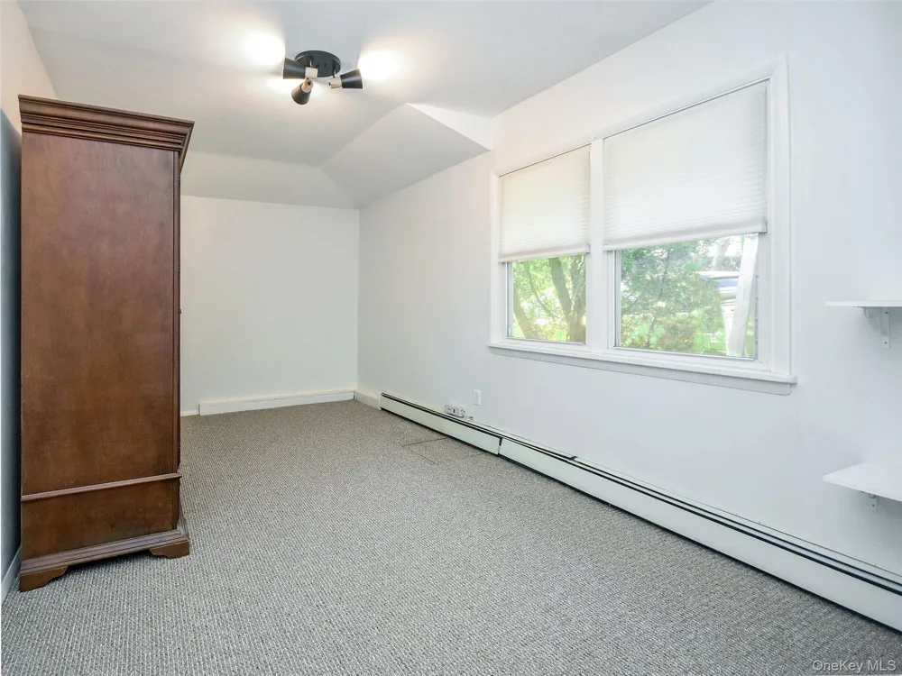 67 Glenlawn Avenue #Cottage Sea Cliff, NY 11579