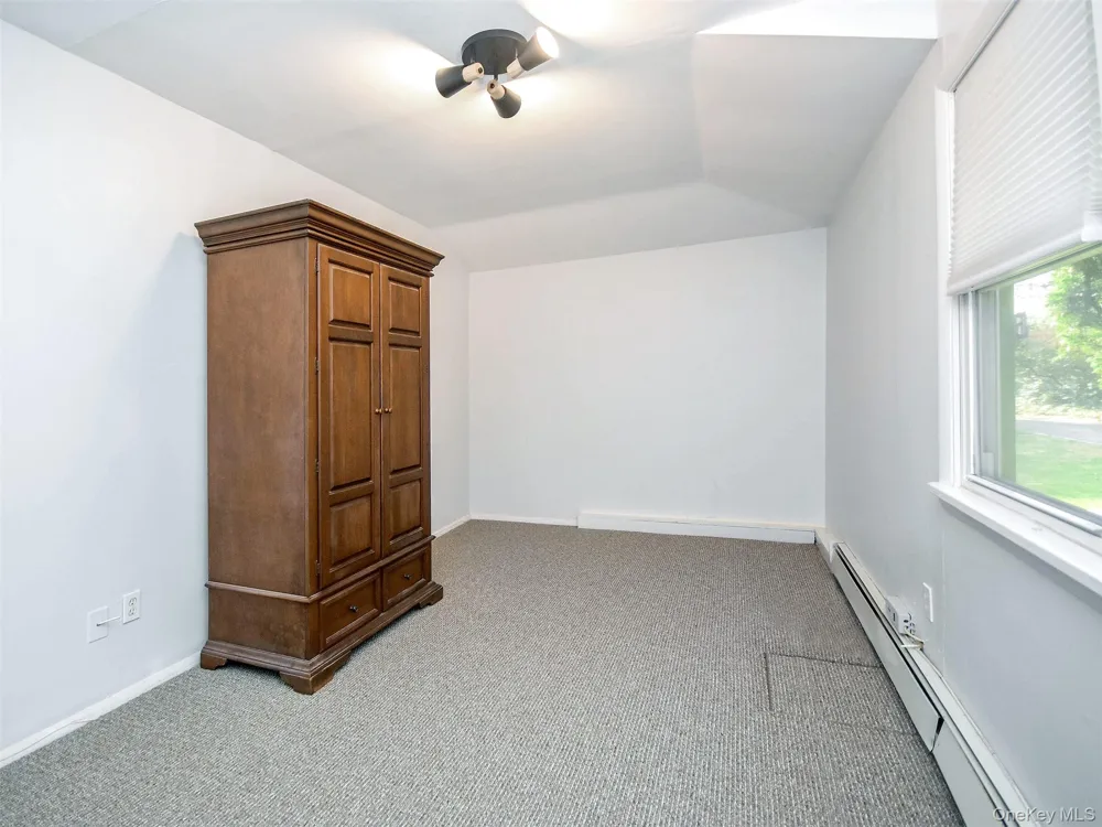 67 Glenlawn Avenue #Cottage Sea Cliff, NY 11579