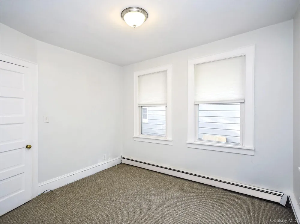 67 Glenlawn Avenue #Cottage Sea Cliff, NY 11579