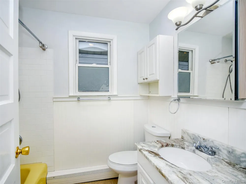 67 Glenlawn Avenue #Cottage Sea Cliff, NY 11579