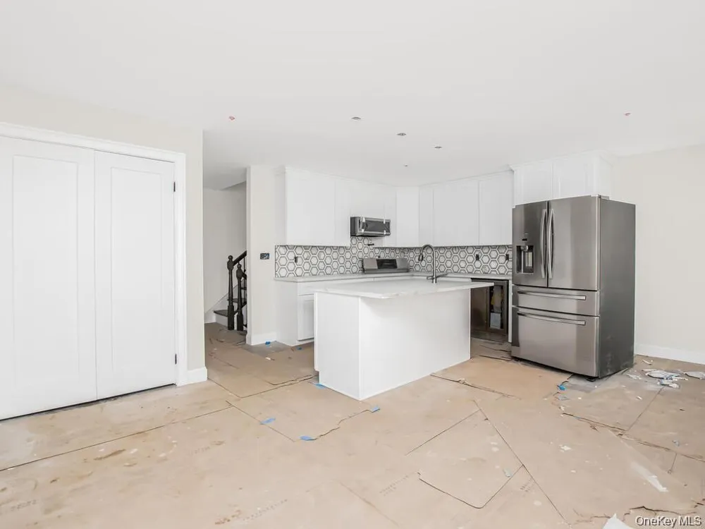 65 W 2nd Street #6 Mount Vernon, NY 10550