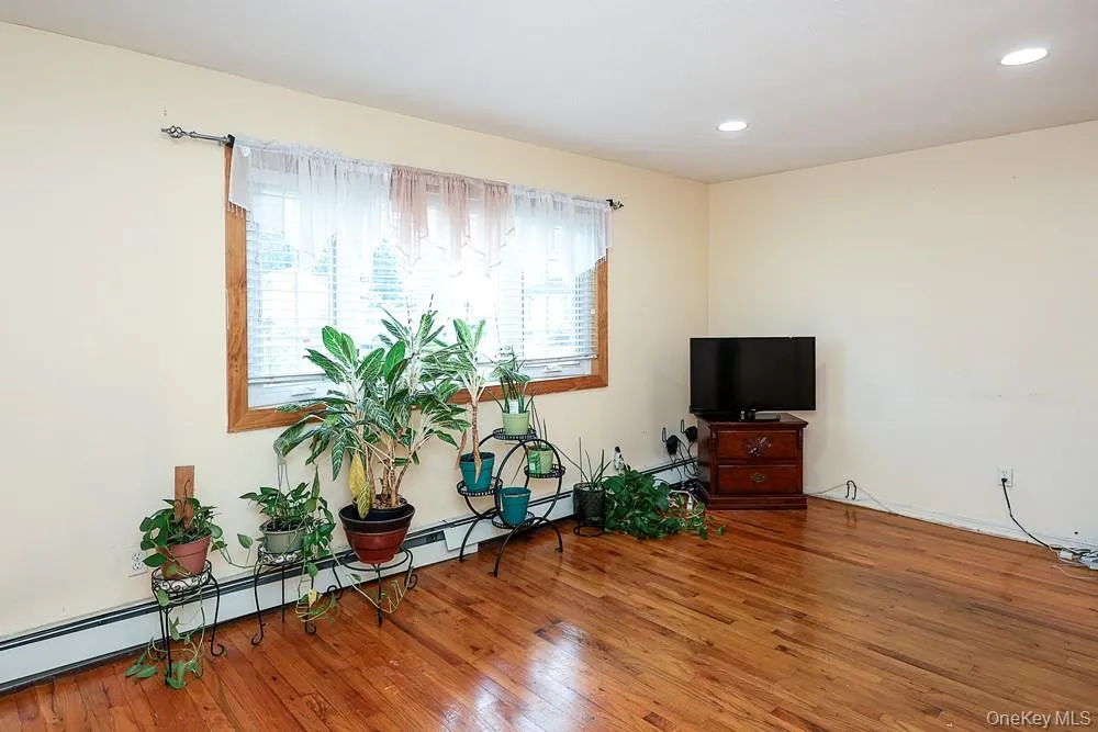11 Valentine Street Roosevelt, NY 11575