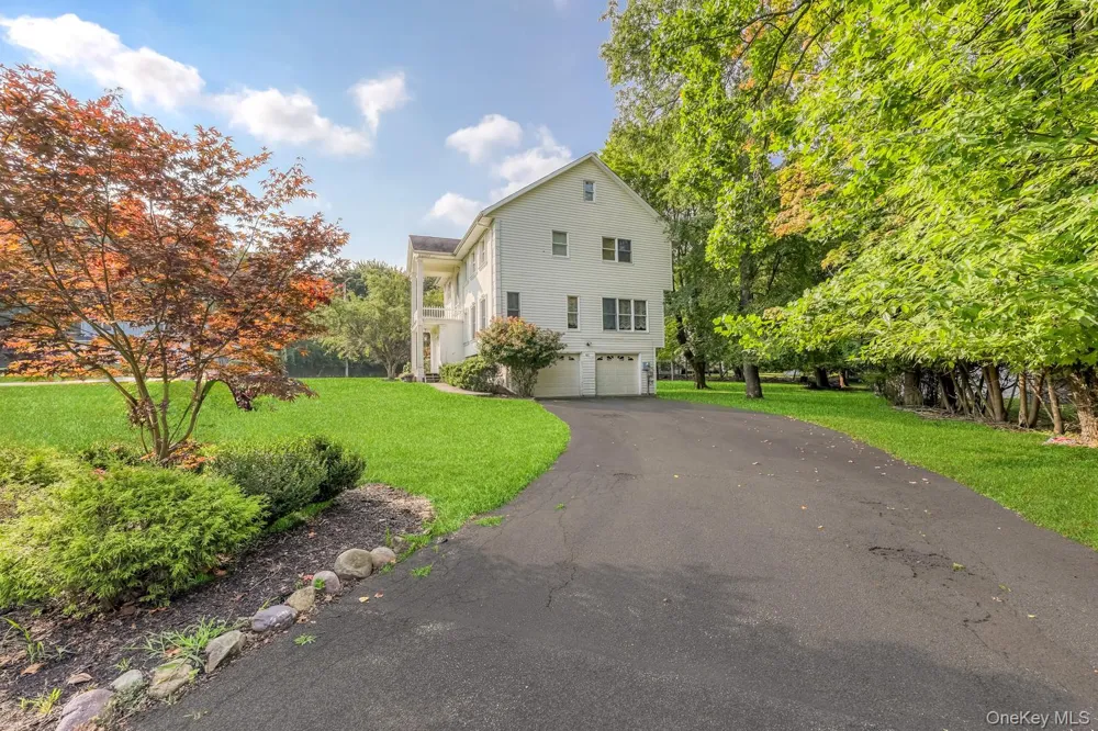 41 S Parker Drive Monsey, NY 10952