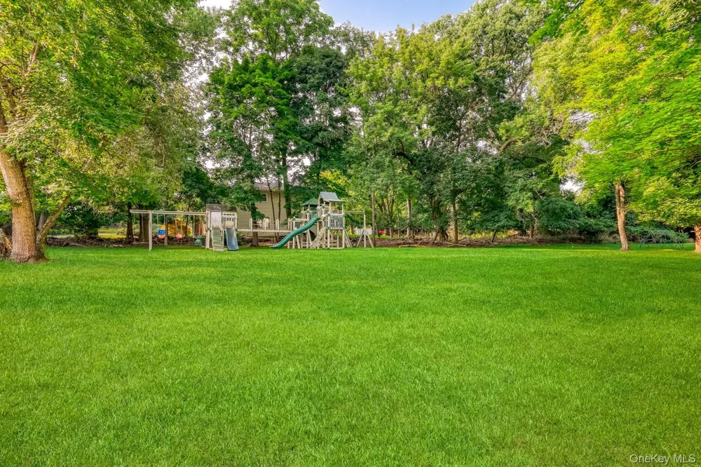 41 S Parker Drive Monsey, NY 10952