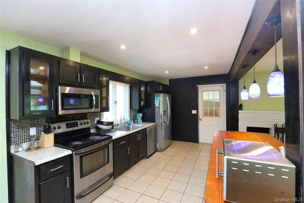 203 Maple Lane Hurley, NY 12443