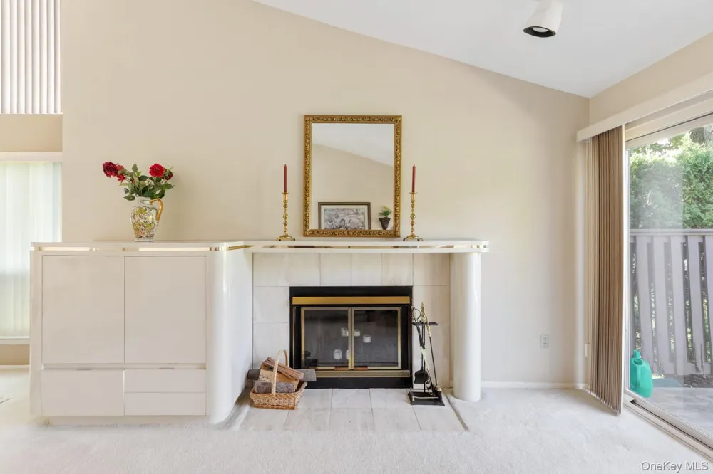 59 S Pond Lane Smithtown, NY 11787