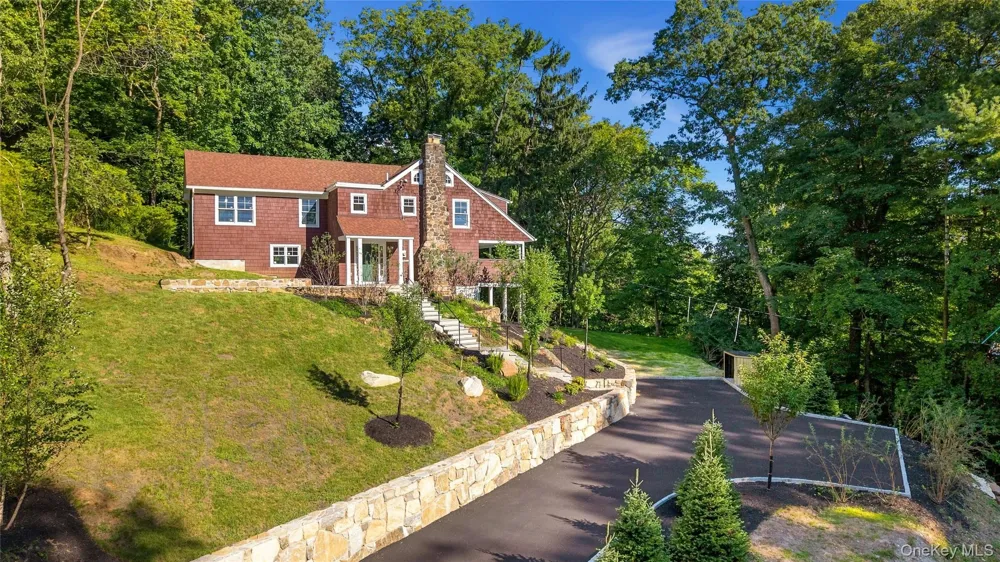 52 Mount Airy Road Croton-on-Hudson, NY 10520