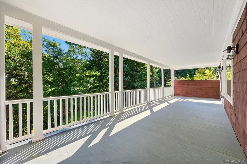 52 Mount Airy Road Croton-on-Hudson, NY 10520