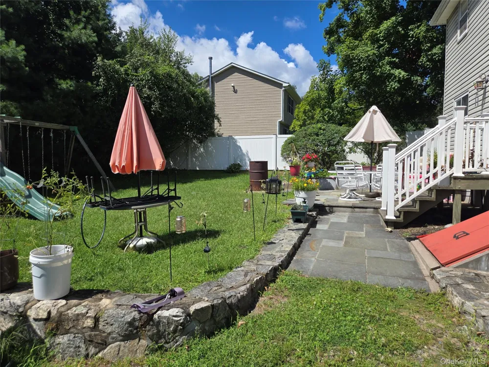25A Adams Rush Road Cortlandt Manor, NY 10567