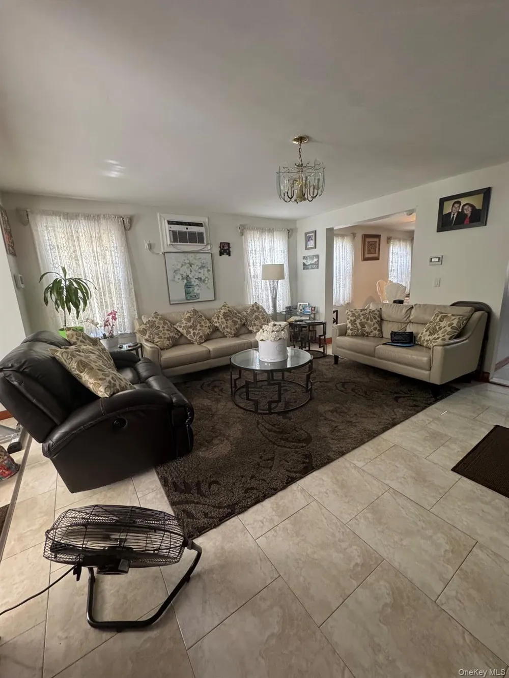 91-53 96th Street Woodhaven, NY 11421