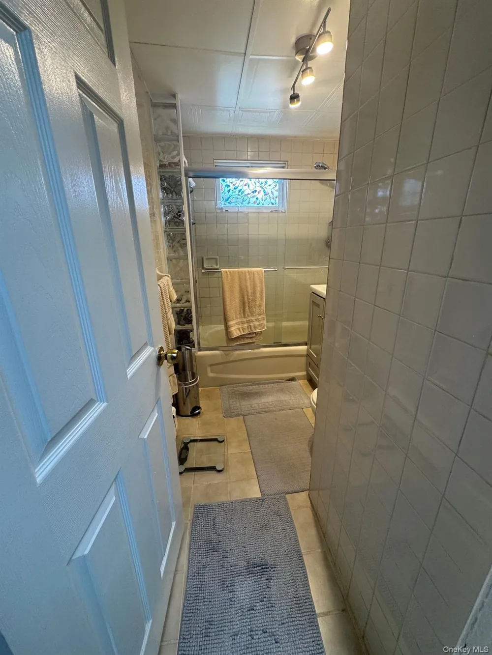 91-53 96th Street Woodhaven, NY 11421