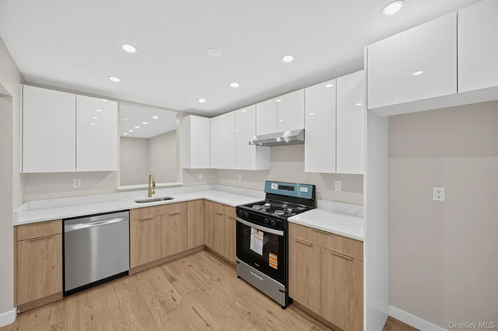 292 Hubert Humphrey Drive Spring Valley, NY 10977