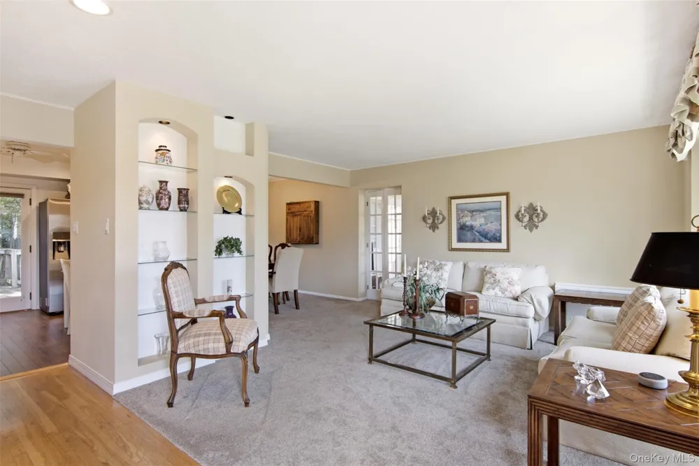 3 Cromwell Road Carle Place, NY 11514