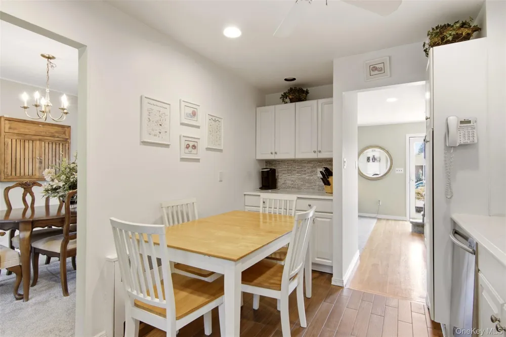 3 Cromwell Road Carle Place, NY 11514