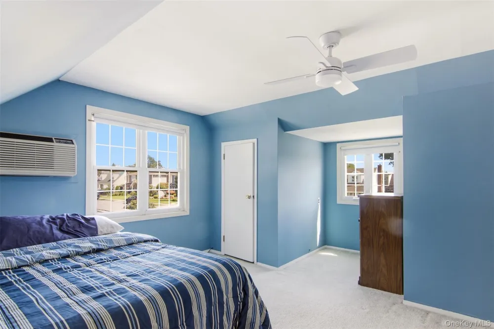 3 Cromwell Road Carle Place, NY 11514
