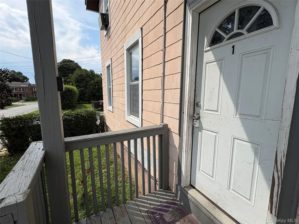 2 Park Place #1 Poughkeepsie, NY 12601