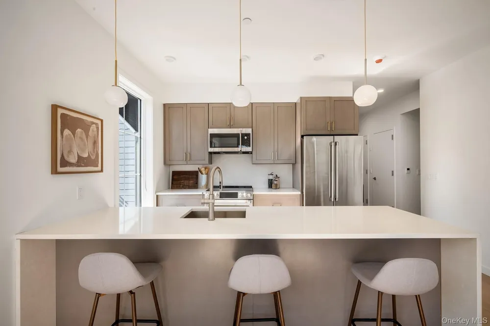 7 S Highland Avenue #101 Nyack, NY 10960