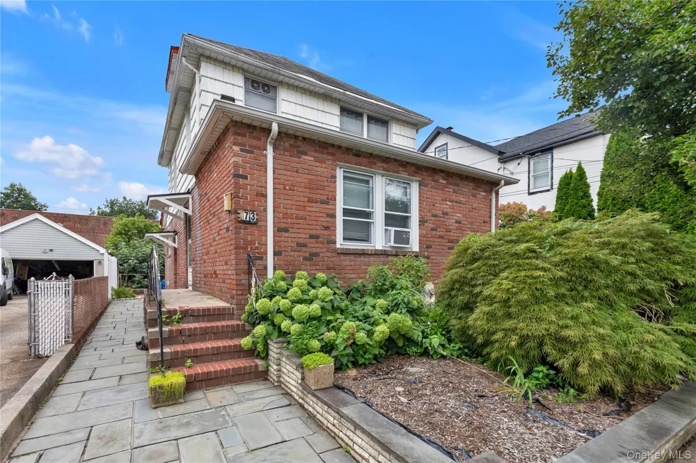 73 Liberty Avenue Mineola, NY 11501