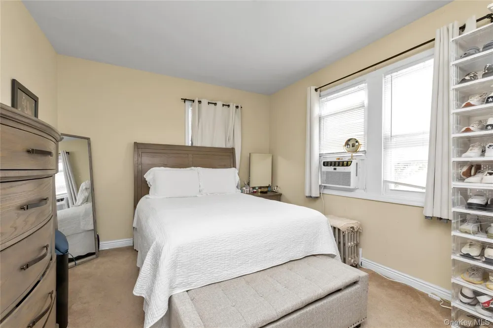 73 Liberty Avenue Mineola, NY 11501