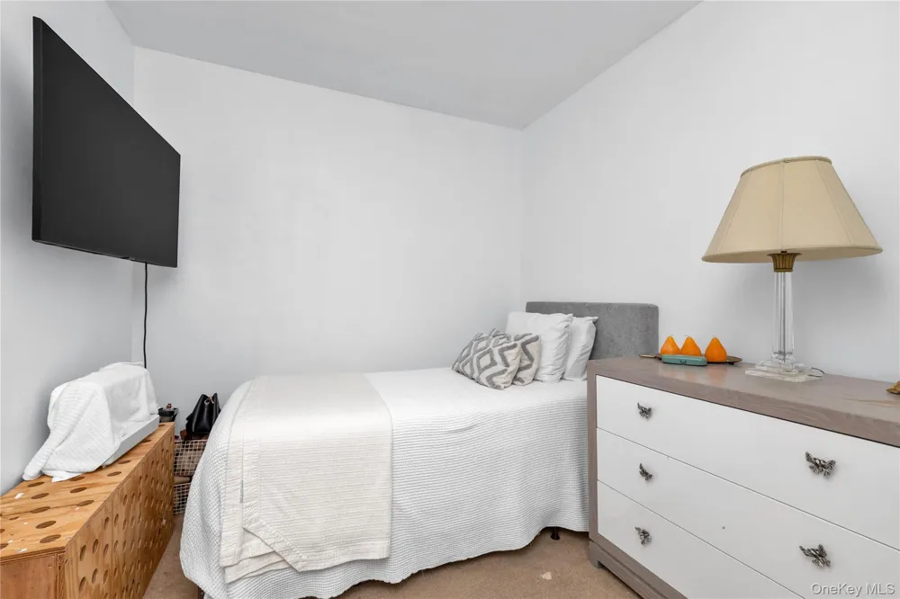 73 Liberty Avenue Mineola, NY 11501