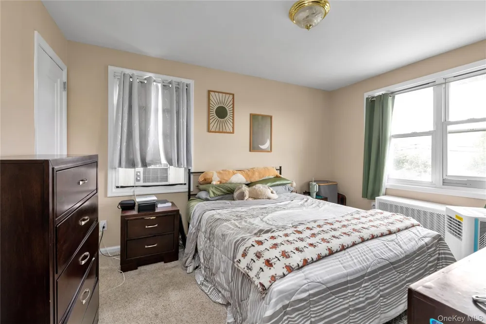 73 Liberty Avenue Mineola, NY 11501