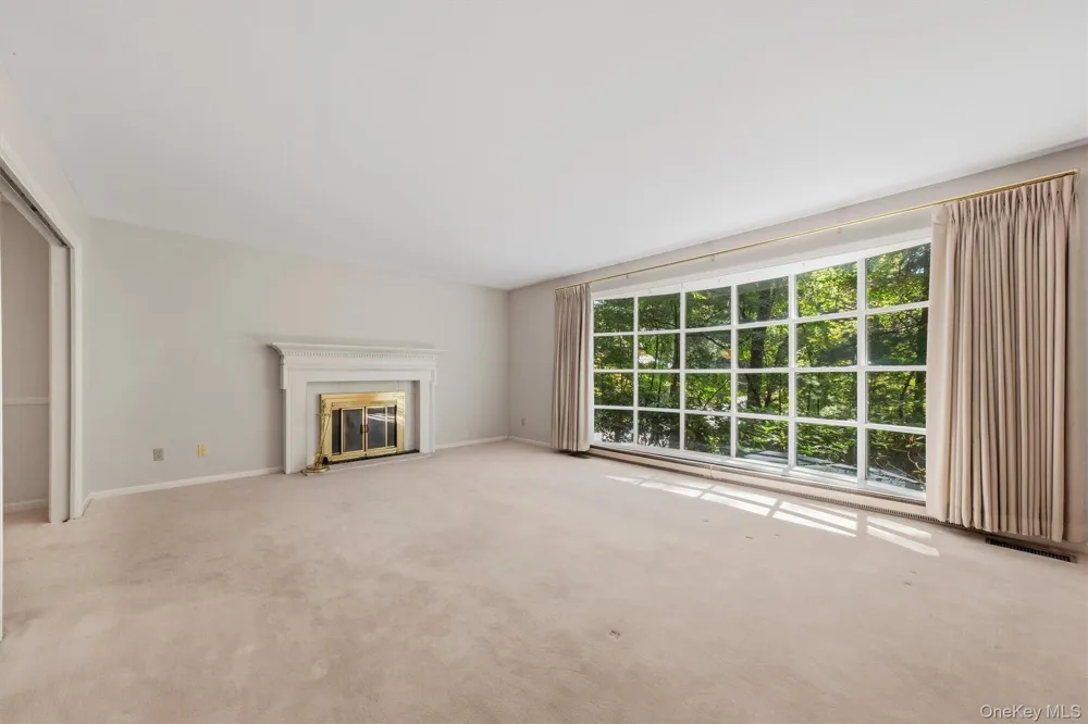75 Pleasant Ridge Drive Poughkeepsie, NY 12603