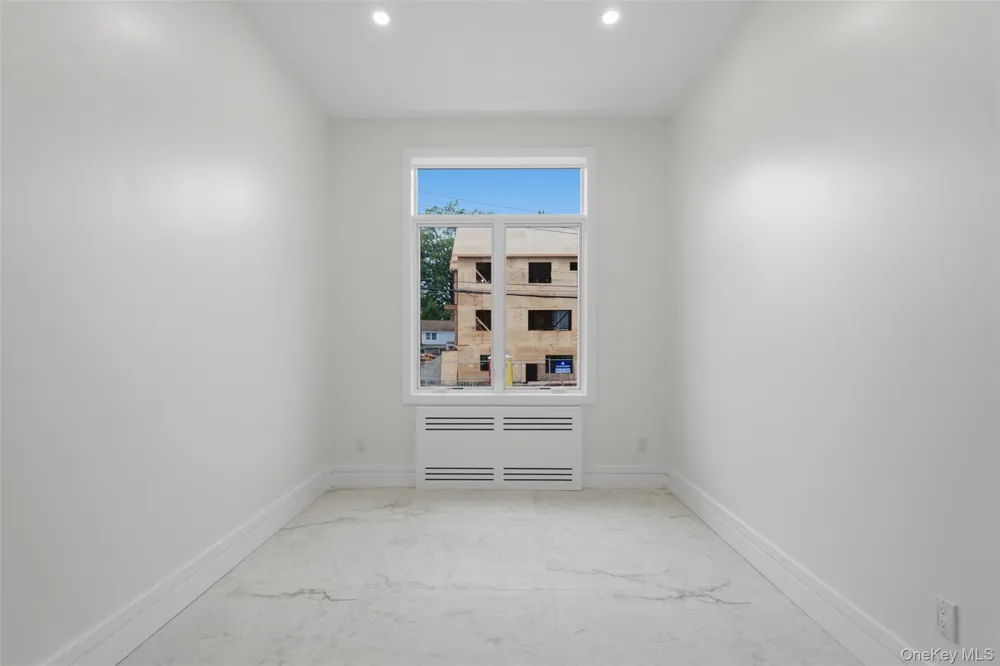 20 Singer Avenue #202 Spring Valley, NY 10977