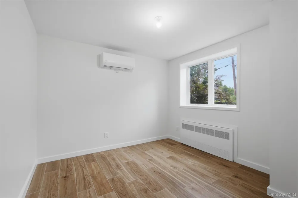 20 Singer Avenue #202 Spring Valley, NY 10977
