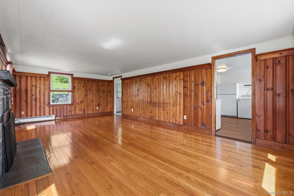 36 OLD INDIAN RD #2 Milton, NY 12547