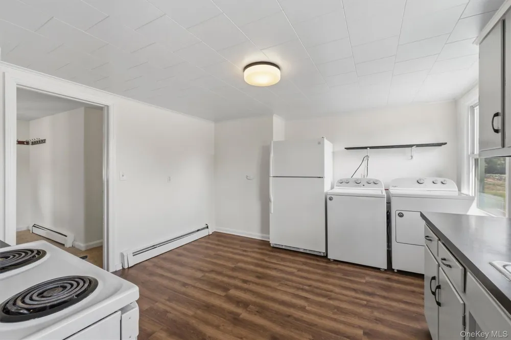 36 OLD INDIAN RD #2 Milton, NY 12547