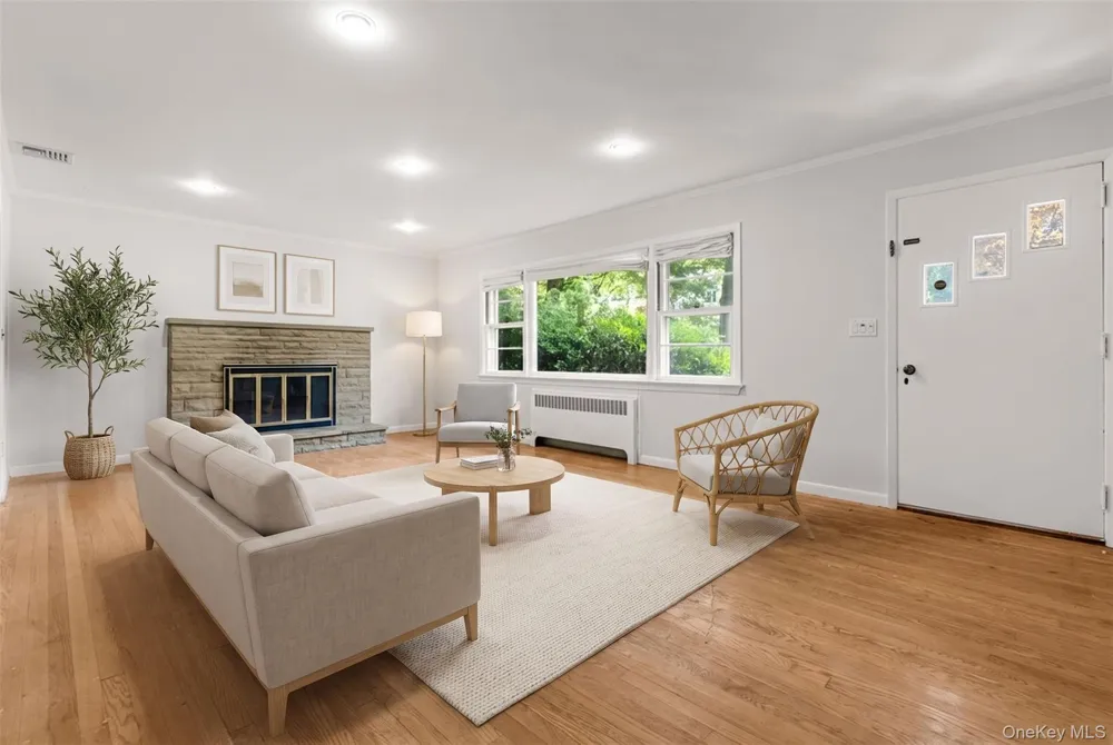 269 Woodlands Ave White Plains, NY 10607