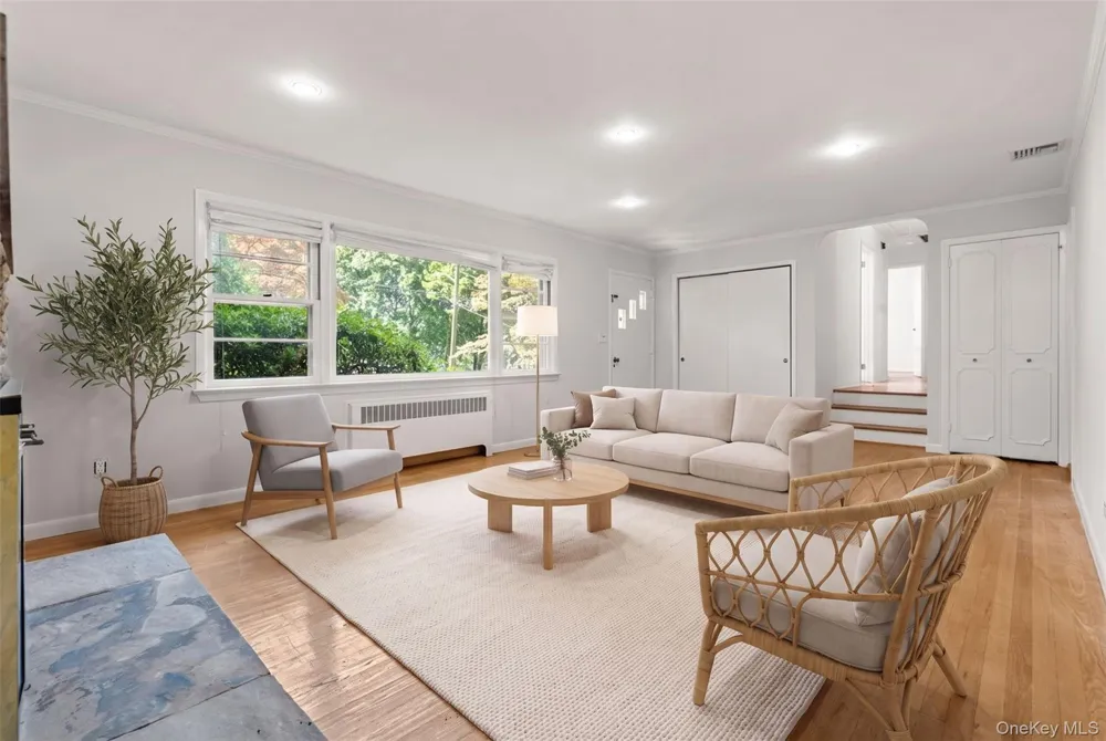 269 Woodlands Ave White Plains, NY 10607