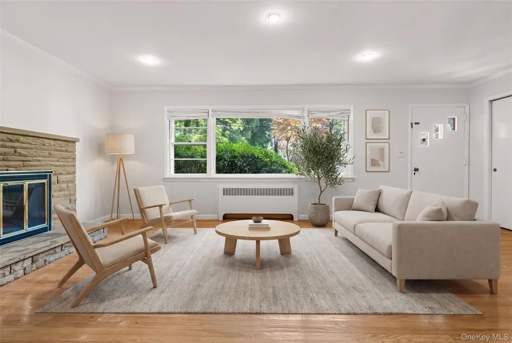 269 Woodlands Ave White Plains, NY 10607