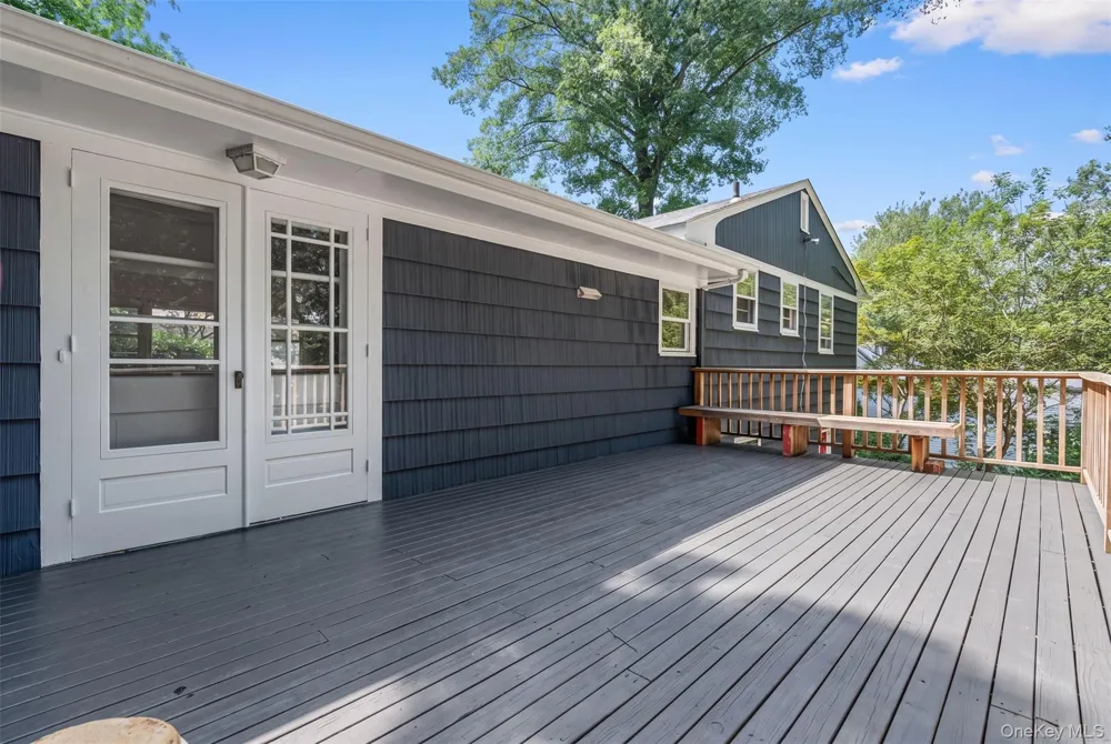 269 Woodlands Ave White Plains, NY 10607