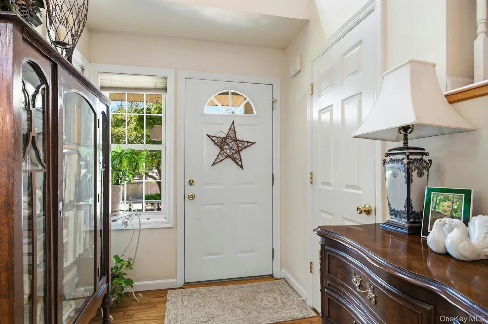 627 Main Street Northport, NY 11768