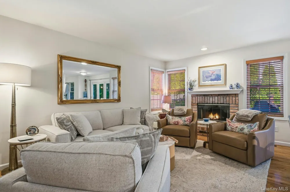 627 Main Street Northport, NY 11768