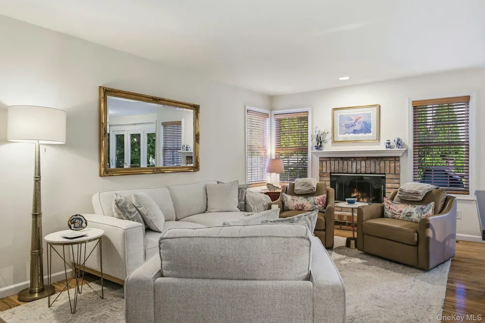627 Main Street Northport, NY 11768