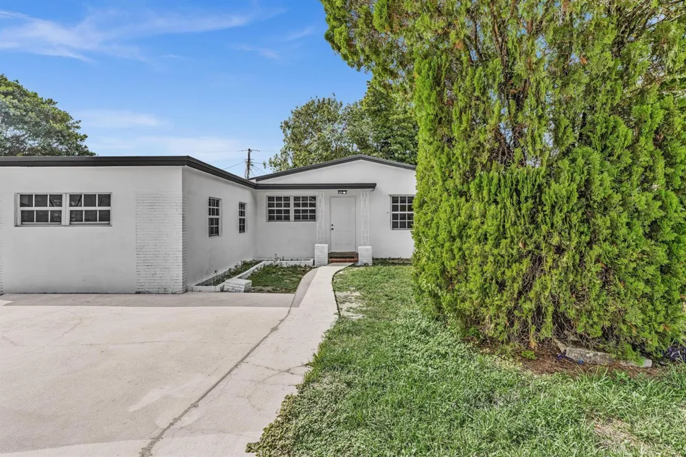 446 NW 119TH STREET Miami, FL 33168