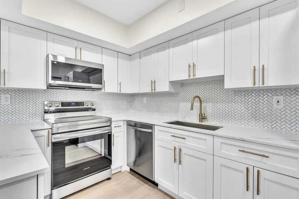 446 NW 119TH STREET Miami, FL 33168