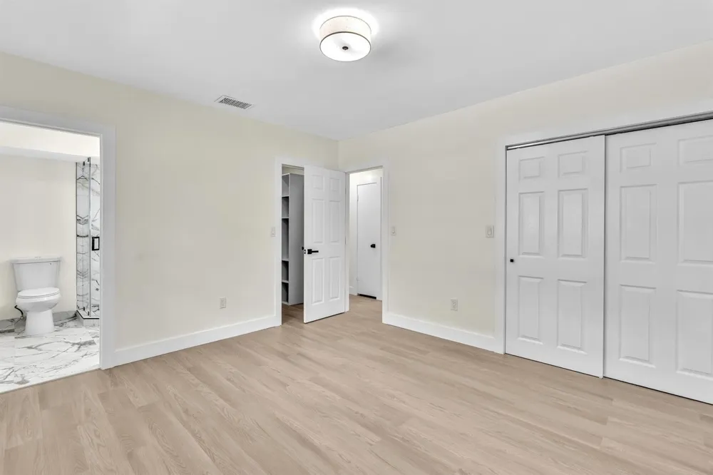 446 NW 119TH STREET Miami, FL 33168