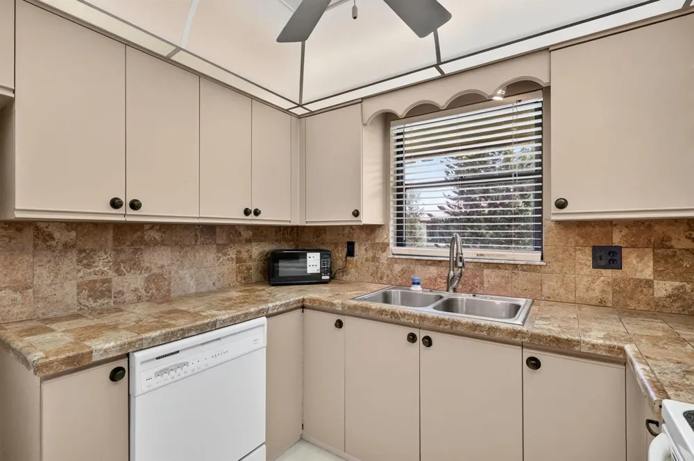 360 SW SOUTH RIVER DRIVE #205 Stuart, FL 34997