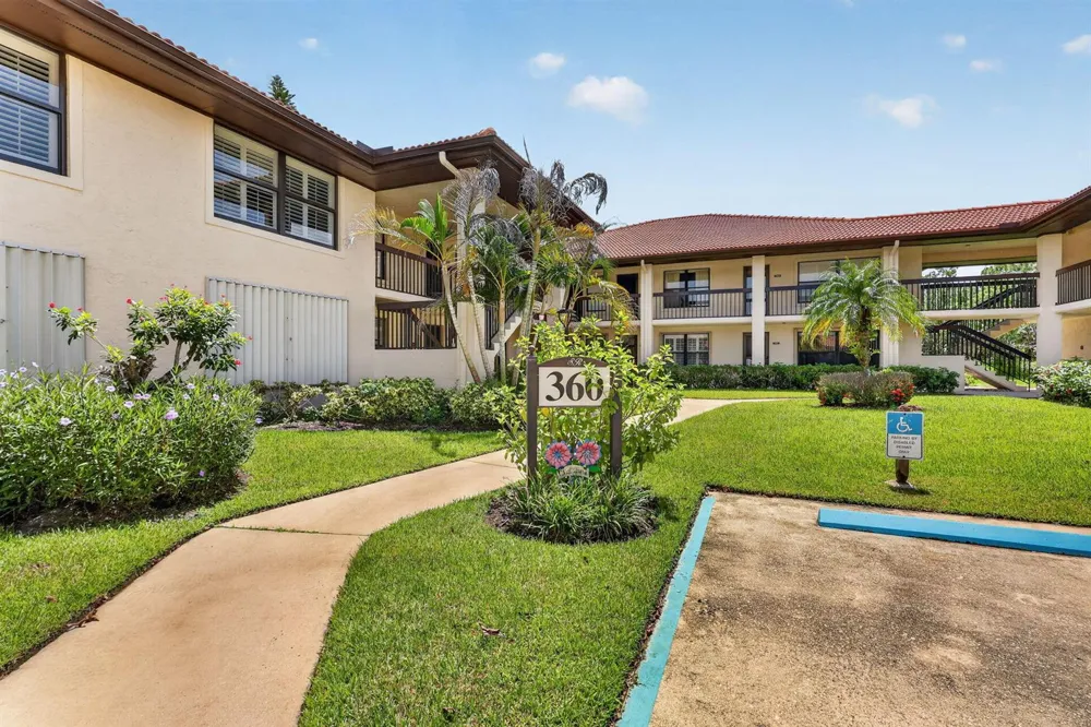 360 SW SOUTH RIVER DRIVE #205 Stuart, FL 34997
