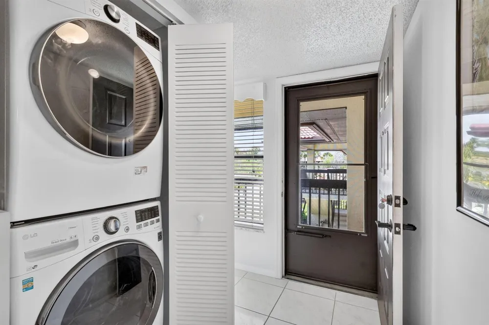 360 SW SOUTH RIVER DRIVE #205 Stuart, FL 34997