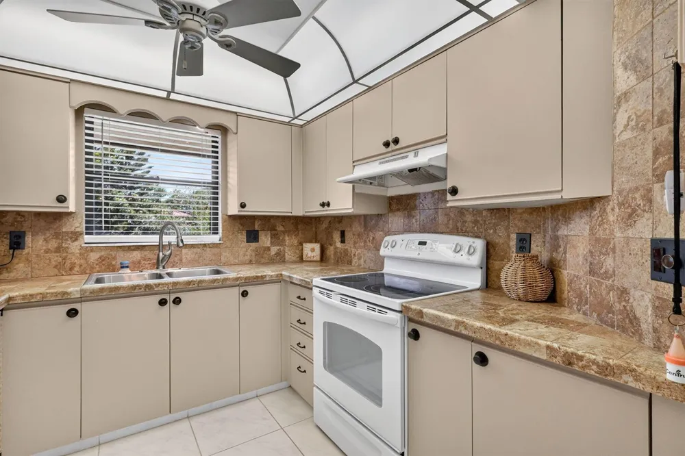 360 SW SOUTH RIVER DRIVE #205 Stuart, FL 34997