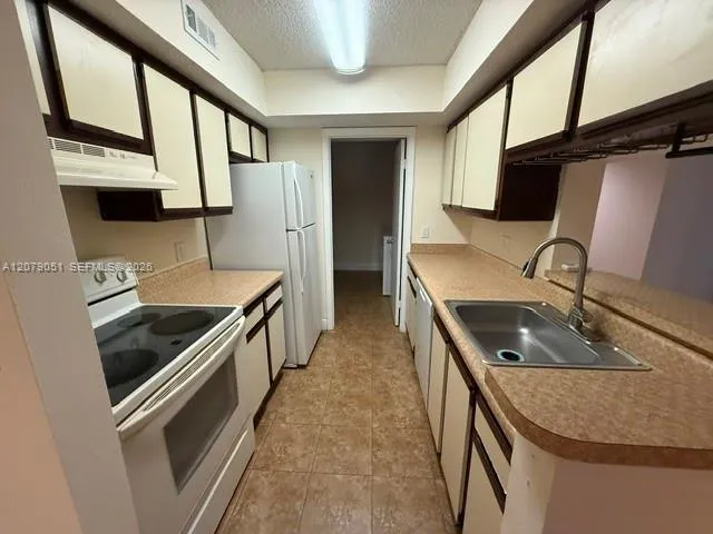 5686 Rock Island Rd #130 Tamarac, FL 33319